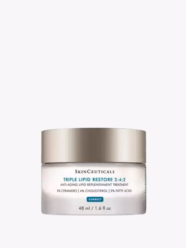 Hydrate vs. Moisturize: What Benefits Aging Skin More?