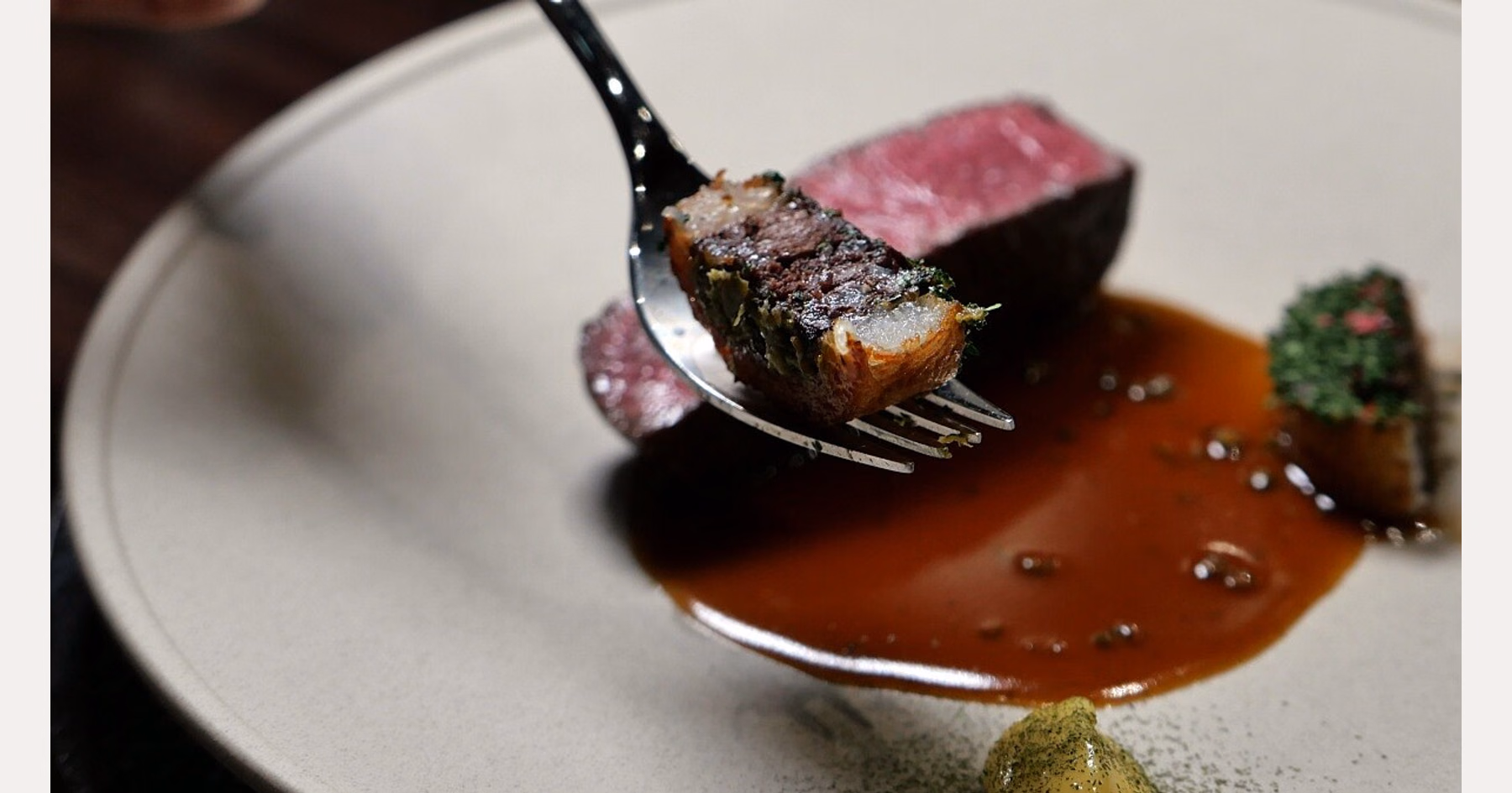 SHOWEI opens in Taipei: a seven-course menu reworks Taiwanese food memories