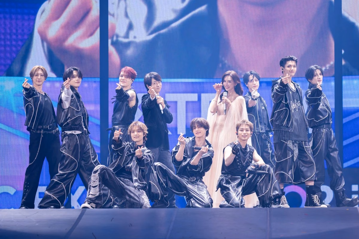 &TEAM, Sho Sakurai and Lin Chi-ling together on the MUSIC EXPO Taipei stage