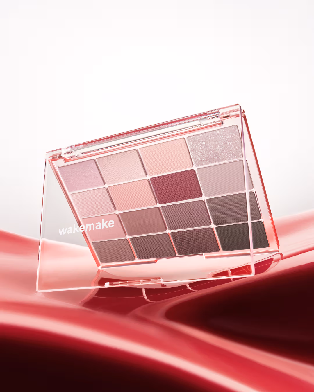 Official WAKEMAKE 33 Off Cherry Blurring eye palette photograph
