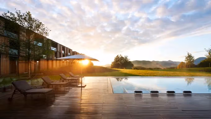血液を抜き取って洗浄する:ドイツLanserhof Tegernseeで体験する最も過激な人間ドック休暇