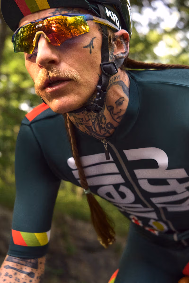 Kith 找上 Cinelli，把一台 1950 年的義大利公路車重做了一遍