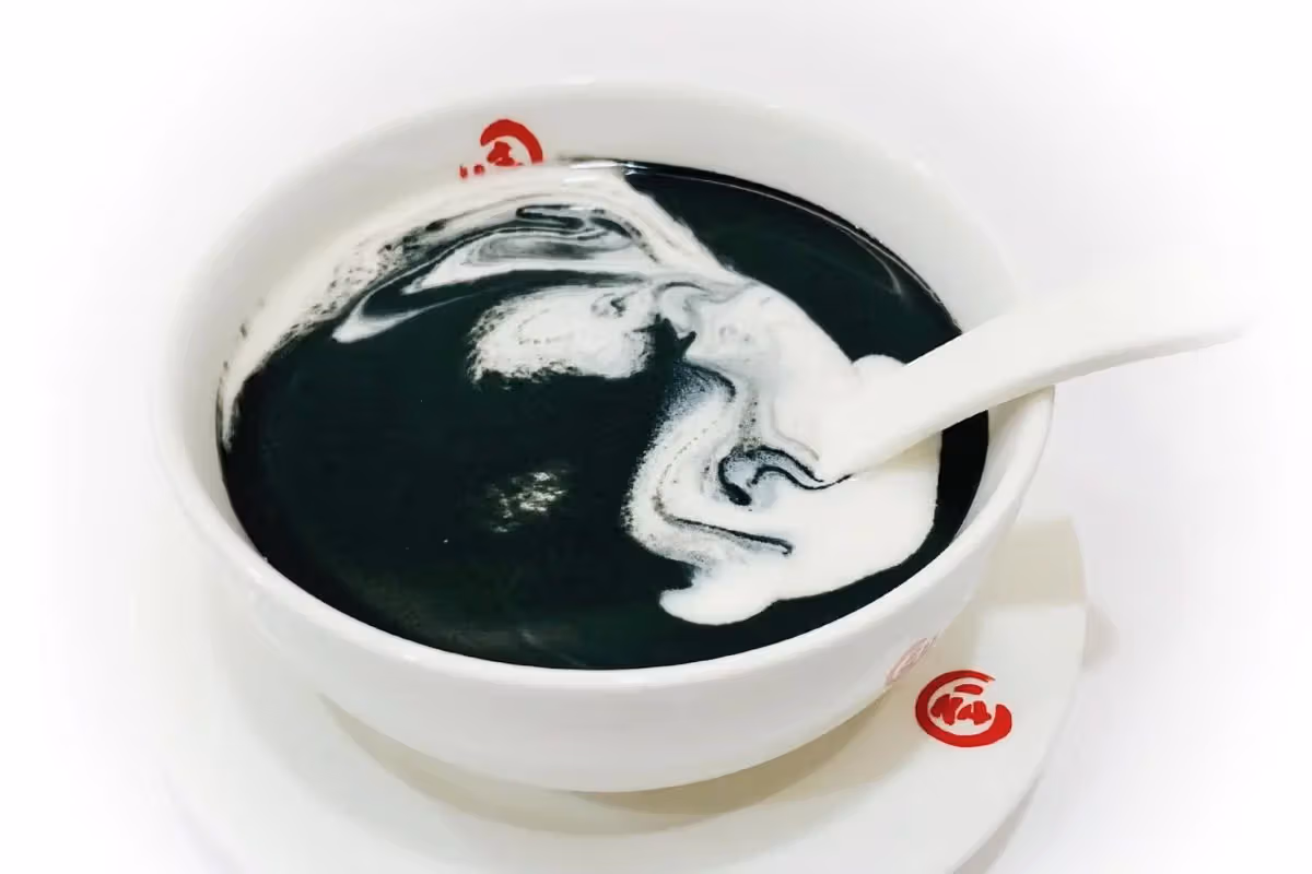 香港10間糖水店地圖：老字號的堅持與新派水果流的甜蜜分歧