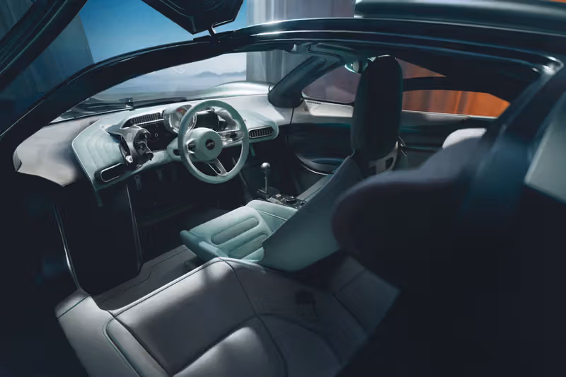 Gordon Murray S1 首發：680匹V12引擎只給六速手排，向McLaren F1致敬