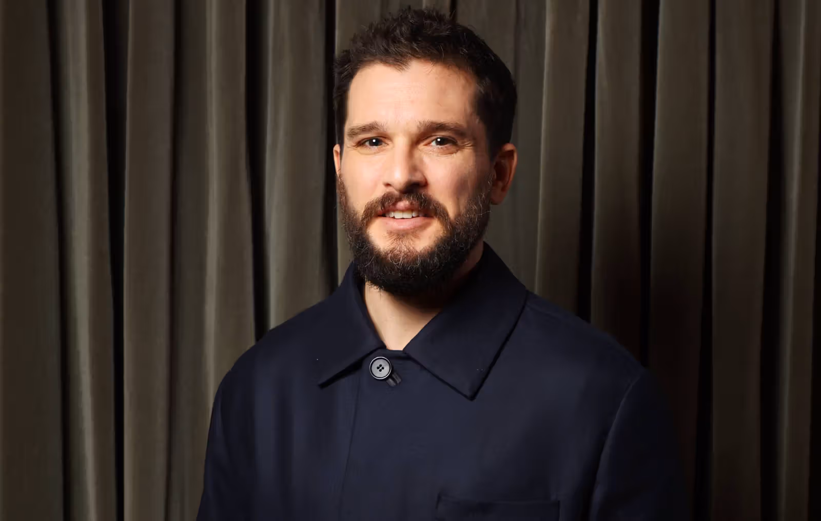 换角风波：Kit Harington 接替 Nicholas Hoult 出演 HBO《Harry Potter》洛哈特教授