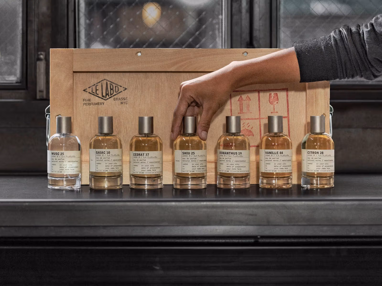 LE LABO 北京限定「樟木25」：不寫紫禁城紅牆，寫一整片林子的寧靜