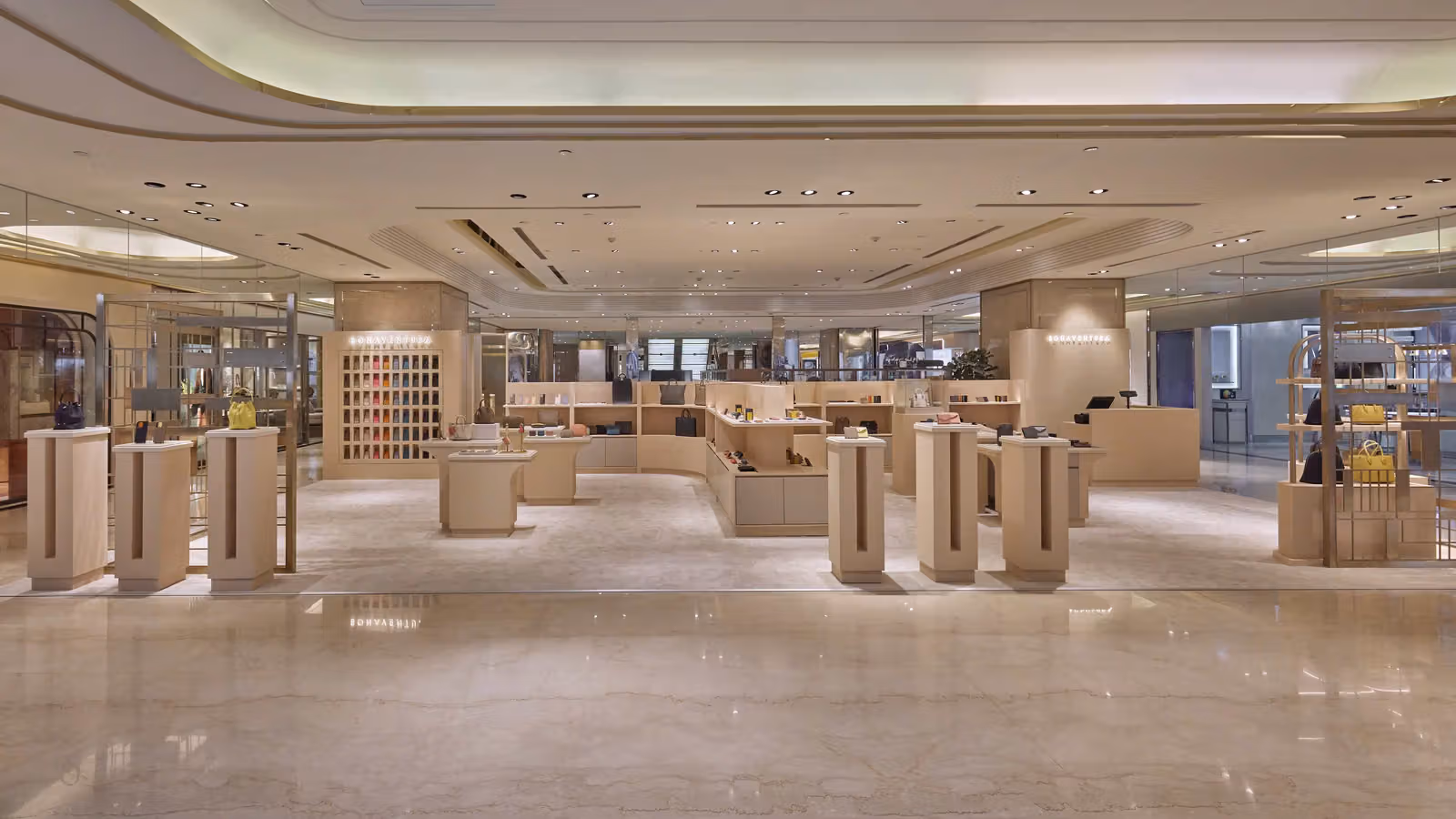 没有大logo的奢华：BONAVENTURA 台湾首店，隋棠提着的是安静生意