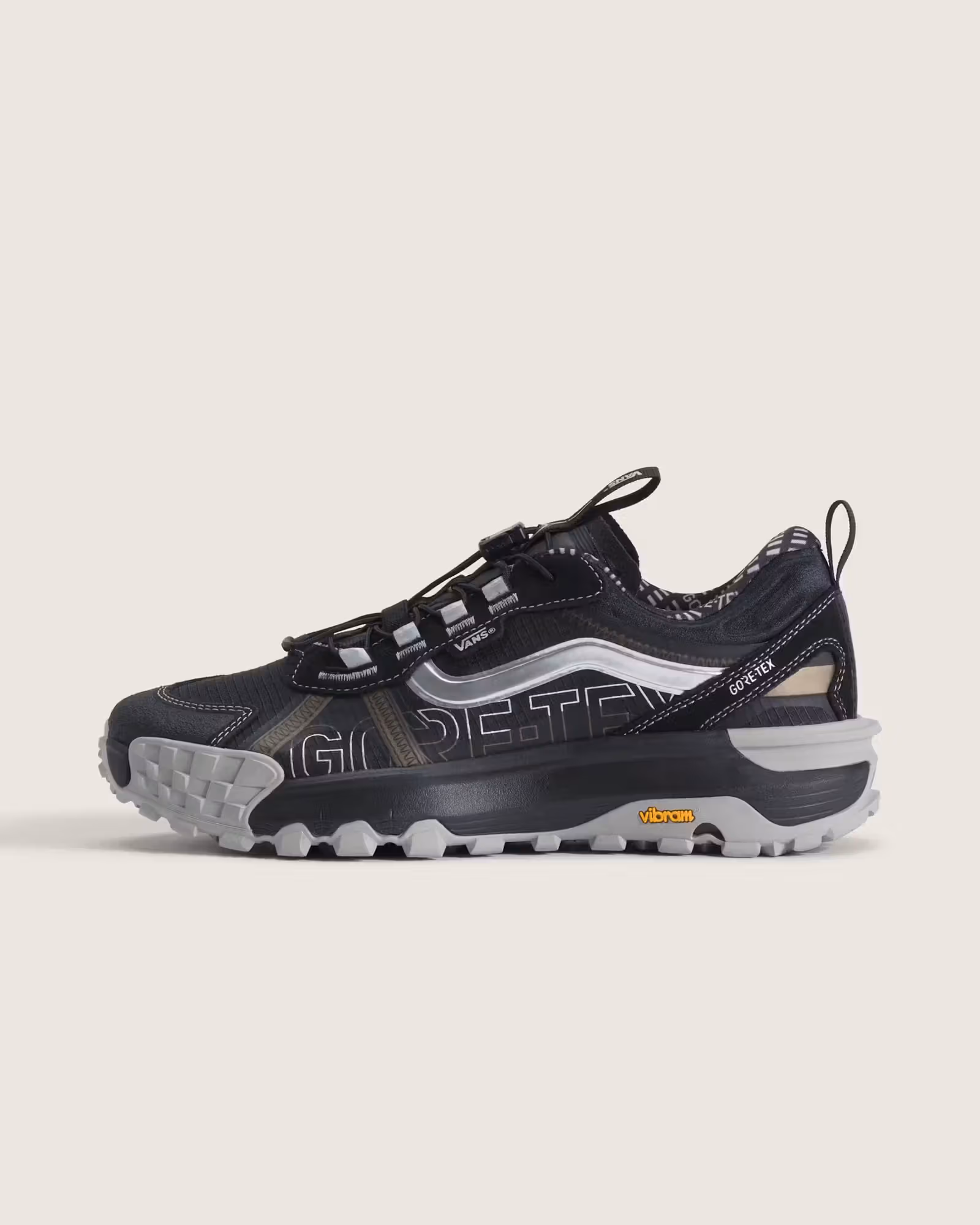 วันฝนตกต้องใส่คู่นี้: Vans Crosspath XC GORE-TEX สีดำเทาเปิดตัวแล้ว