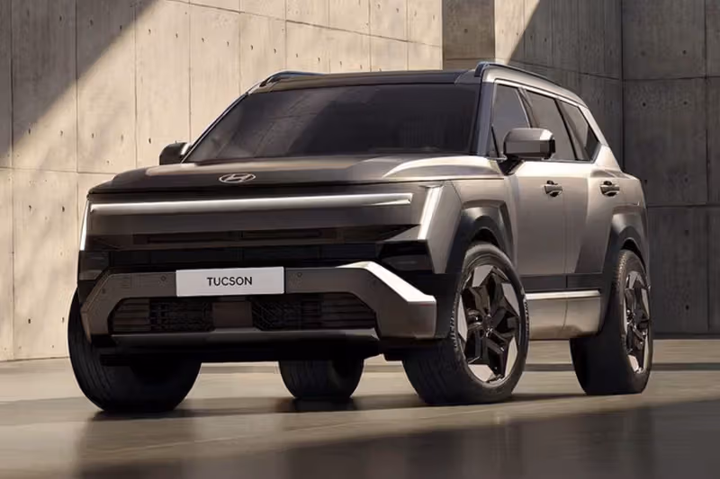 Hyundai 第五代 Tucson 轉彎，圓潤線條換成硬派方正