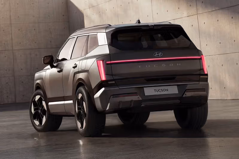 Hyundai 第五代 Tucson 轉彎，圓潤線條換成硬派方正