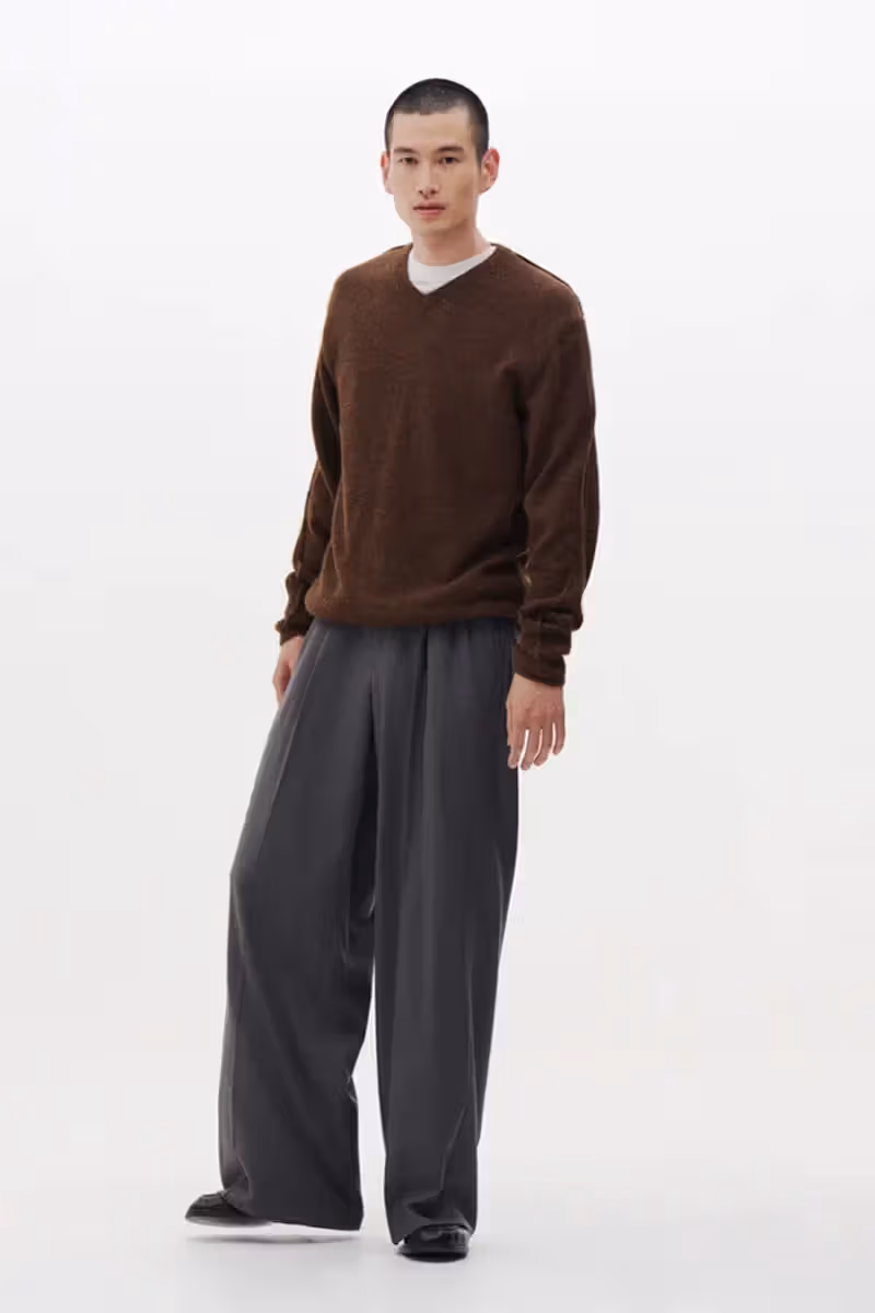 YOKE FW26 第三彈：小牛皮夾克與羊駝毛針織的冬季質地課