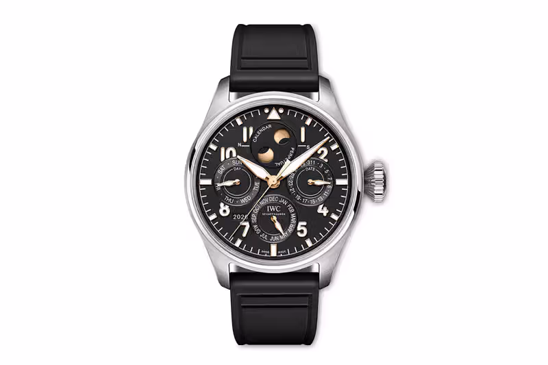 永久日曆錶第一次可以「倒轉」，IWC 用這顆機芯替 Mercedes-Benz 140 歲慶生