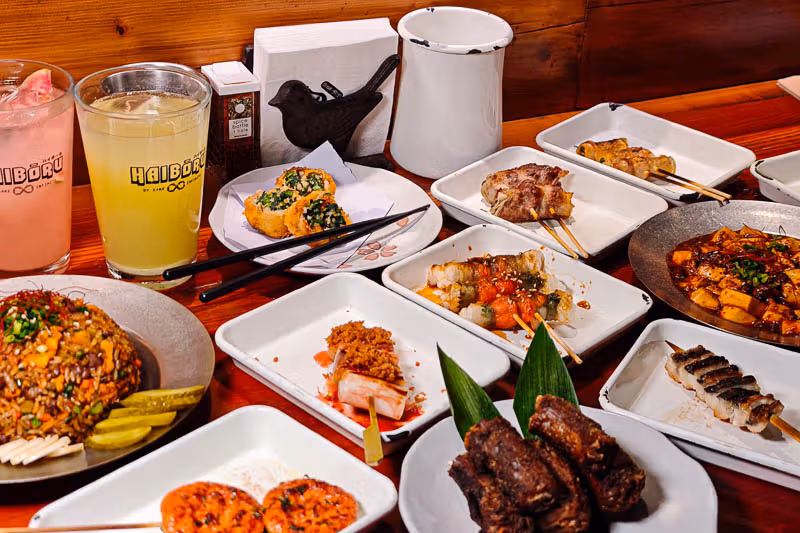 ตัวเลือกที่ไว้ใจได้สำหรับยากิโทริยามดึก: Sake Ichi บนถนนต้ากู่ เซี่ยงไฮ้ เปิดถึงตีหนึ่ง