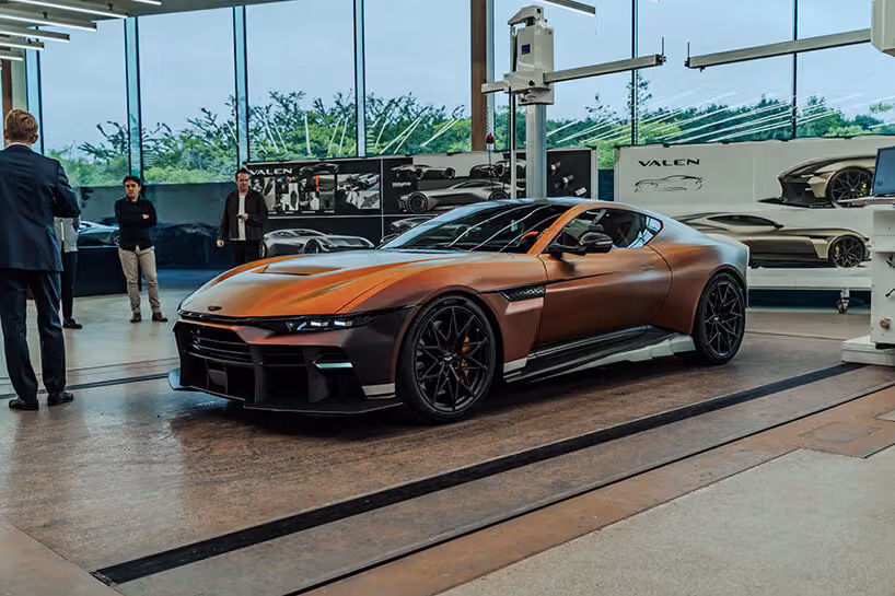 Aston Martin Valen：一輛把玻璃後窗換成行李廂的實驗性怪獸