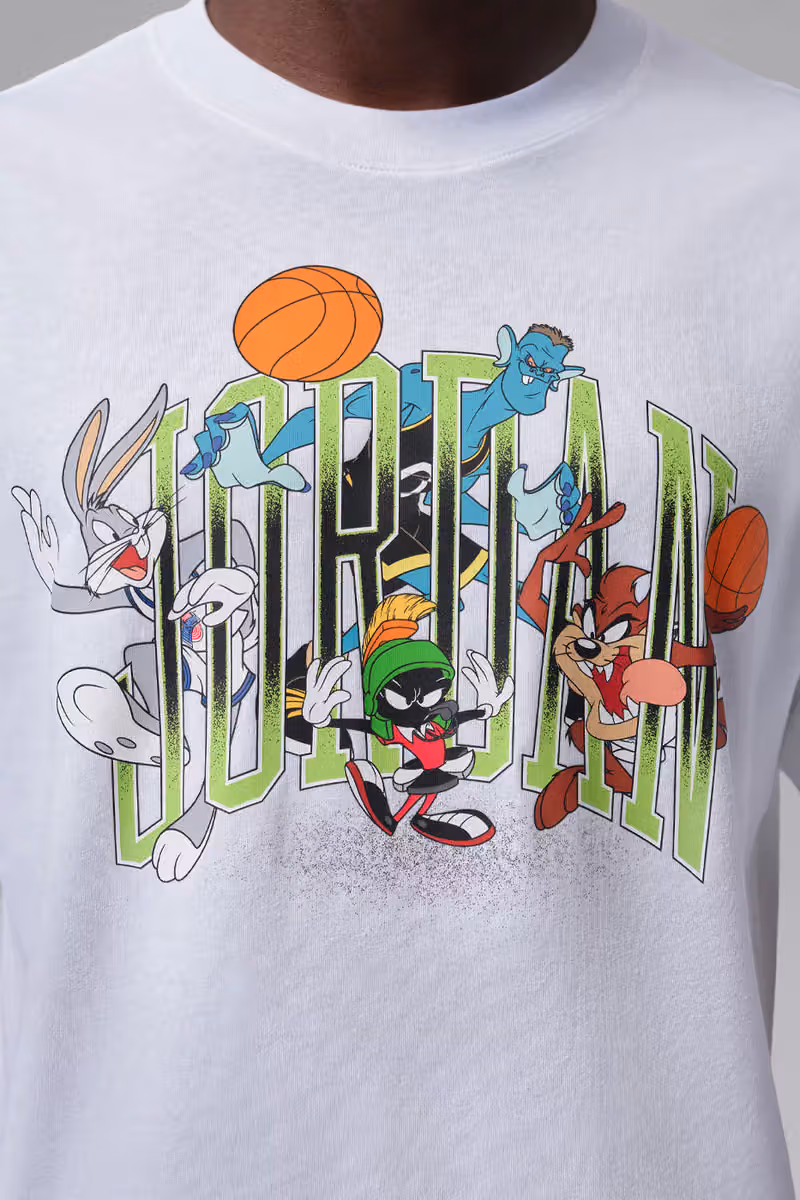 喬丹配兔子：Jordan Brand 用一件T恤重畫「WINGS」海報