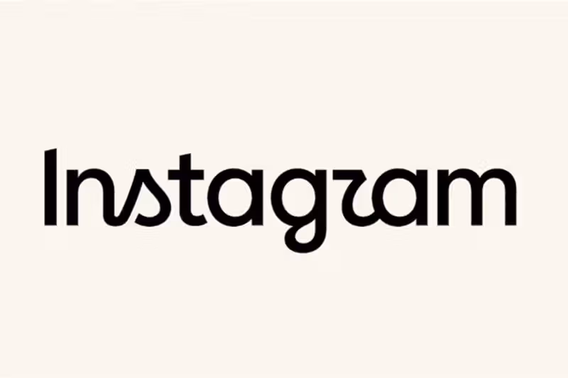Instagram 换字体十年一次，网友第一反应是「Instagzam」